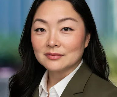 Annie Chang Headshot